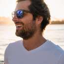 Handsome, tall and tanned guy wants to meet shy woman in Chatham